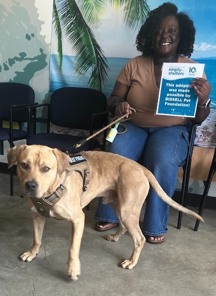 Rooster found a new family!